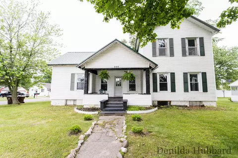 205 N Lincoln Ave, Lakeview, MI 48850