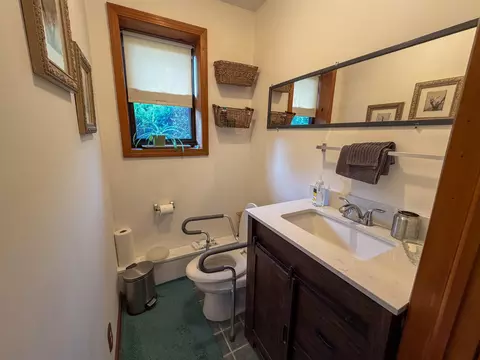 Bath - 3091 E Sage Lk, Lupton, MI 48635 photo 2 of 2