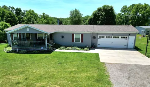 13229 Harder Rd, Three Rivers, MI 49093 photo 2