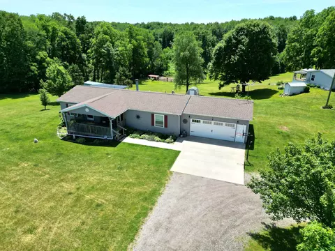 13229 Harder Rd, Three Rivers, MI 49093