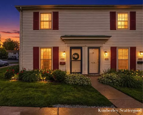 1946 Georgetown Dr SE, Grand Rapids, MI 49506