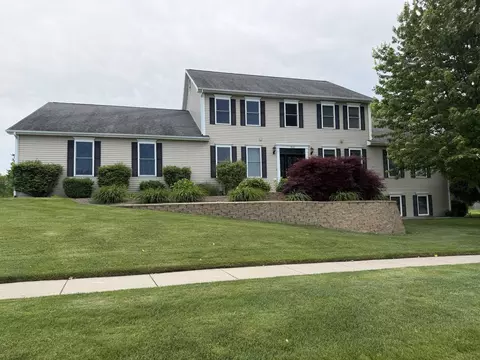 7809 Golf Meadows Dr SE, Caledonia, MI 49316