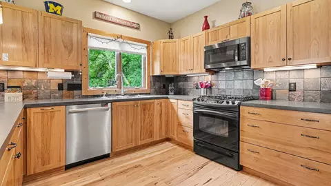 Kitchen - 1089 Baker Rd, Dexter, MI 48130 photo 2 of 4