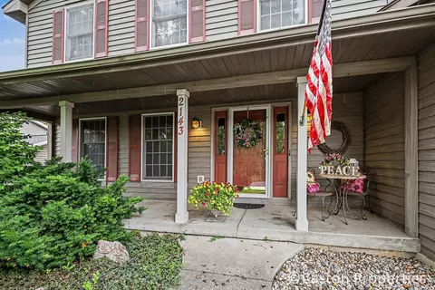 2143 Wolfboro Dr SE, Grand Rapids, MI 49508