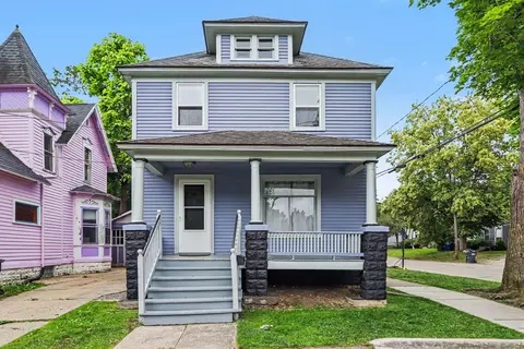 625 Mccourtie St, Kalamazoo, MI 49008