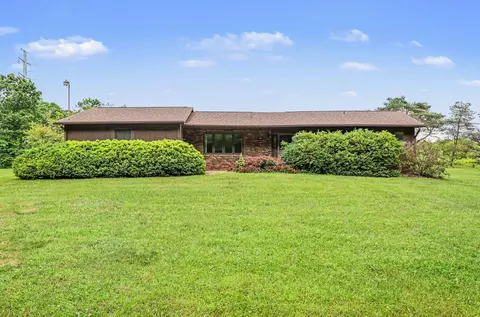 16791 De Ave E, Augusta, MI 49012