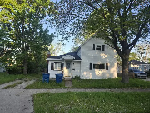 449 Boon St, Cadillac, MI 49601