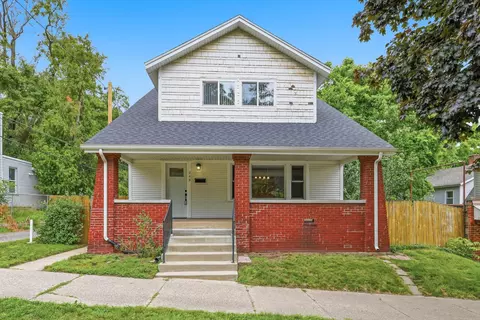 249 NE Fairbanks St NE, Grand Rapids, MI 49503