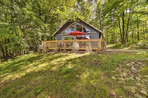 12155 Dubois Dr, Canadian Lakes, MI 49346