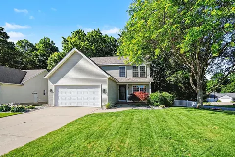 6620 Jousma Ct SE, Caledonia, MI 49316