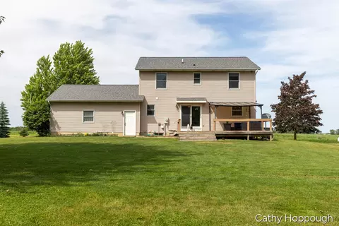 Exterior - 8152 Murphy Rd, Lyons, MI 48851 photo 3 of 22