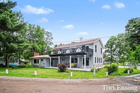 13190 16 Mile Rd NE, Gowen, MI 49326