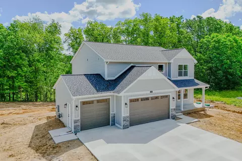 2050 Dakota Trl, Hastings, MI 49058