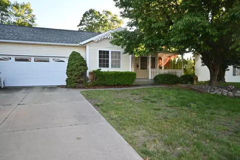 3191 Glenside Blvd, Muskegon, MI 49441