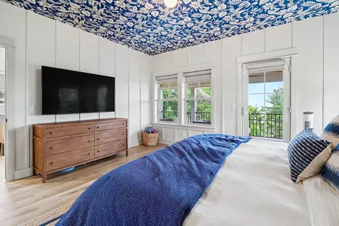 Bedroom - 258 W Lowell St, Pentwater, MI 49449 photo 2 of 6