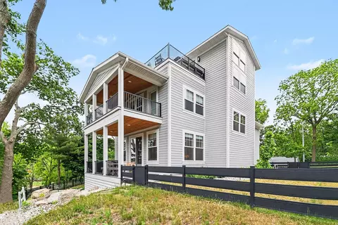 Exterior - 258 W Lowell St, Pentwater, MI 49449 photo 3 of 7