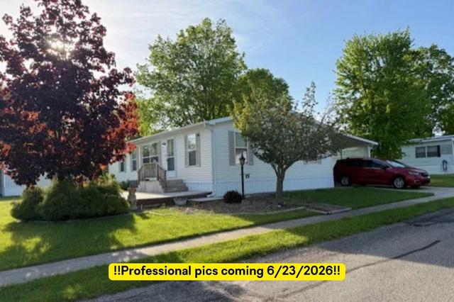 45 Pecan Ave NE, Cedar Springs, MI 49319