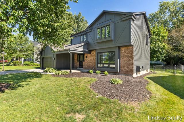 1830 Lockmere Dr SE, Kentwood, MI 49508