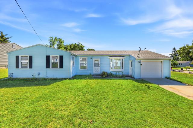 343 Brandywyne Dr NW, Comstock Park, MI 49321