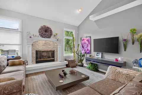 2401 Ridgeway Rd, Jackson, MI 49203 photo 8