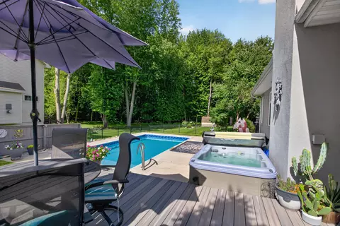 2401 Ridgeway Rd, Jackson, MI 49203 photo 43