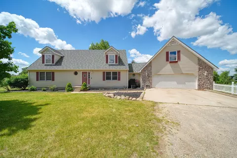10770 Brix Hwy, Brooklyn, MI 49230