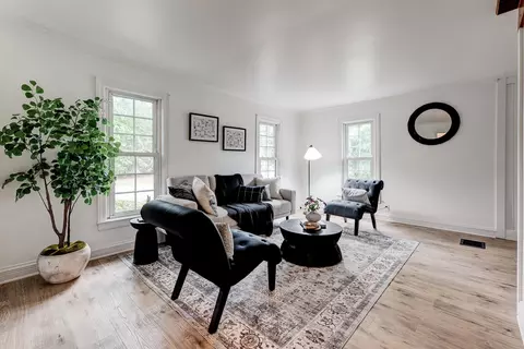 373 E D Ave, Kalamazoo, MI 49009 photo 7