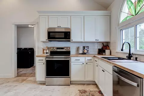 373 E D Ave, Kalamazoo, MI 49009 photo 15