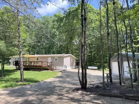 7672 E 48th St, Chase, MI 49623 photo 4