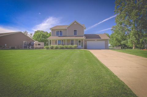 7677 Stermer Dr, Kalamazoo, MI 49048
