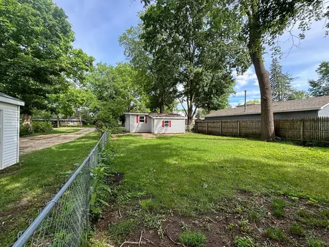 Exterior - 111 Prospect St, Plainwell, MI 49080 photo 5 of 6