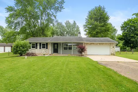 4582 E Y Ave, Vicksburg, MI 49097