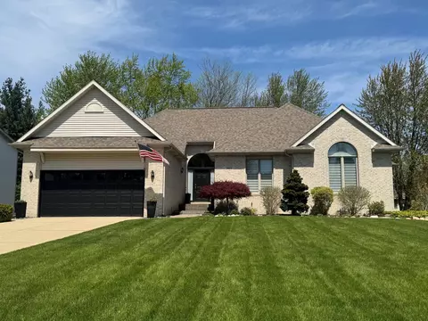 463 Hayes St, Holland, MI 49424