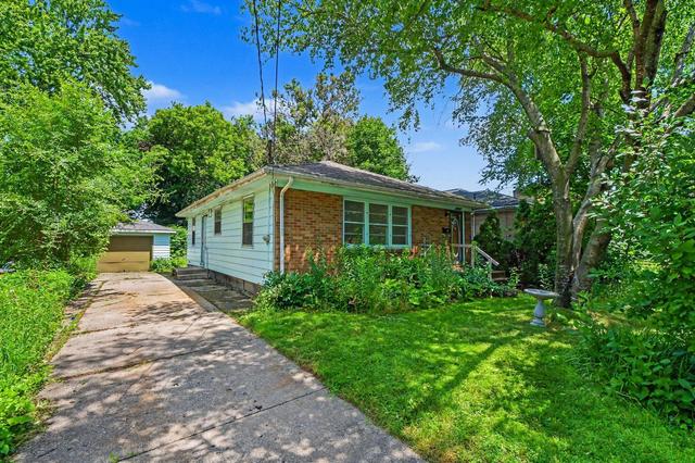 1057 Lyon St NE, Grand Rapids, MI 49503