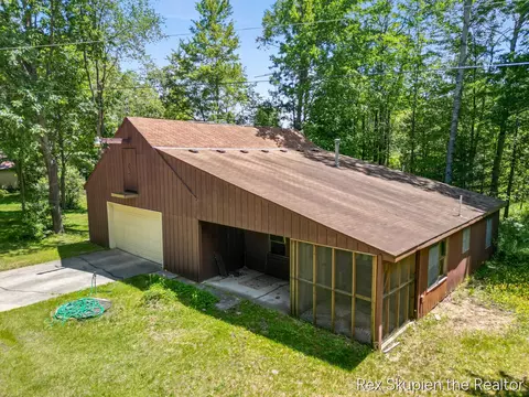 3497 W Baseline Rd, White Cloud, MI 49349 photo 13
