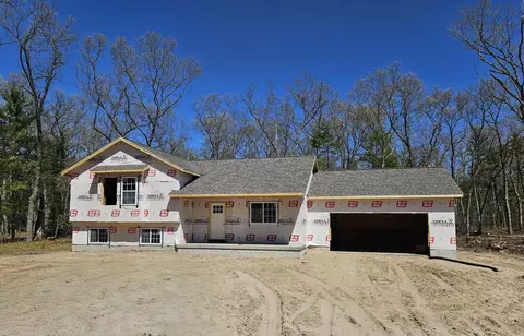 605 Spring St, Whitehall, MI 49461
