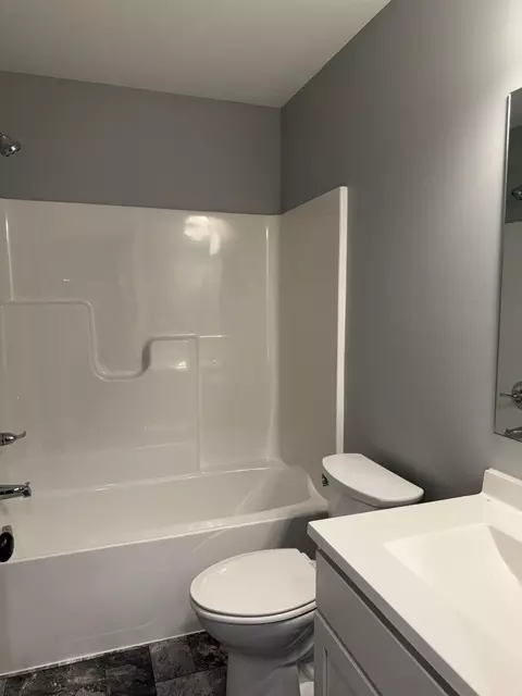 Bath - 605 Spring St, Whitehall, MI 49461 photo 2 of 2