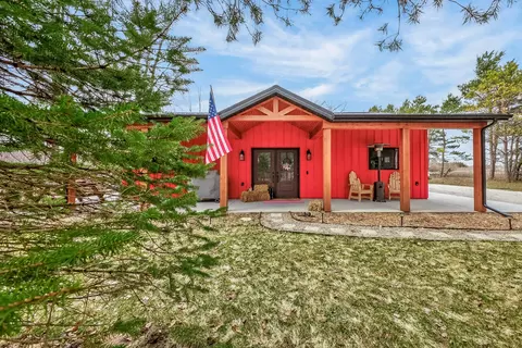 Exterior - 875 E Jackson Rd, Hart, MI 49420 photo 3 of 10