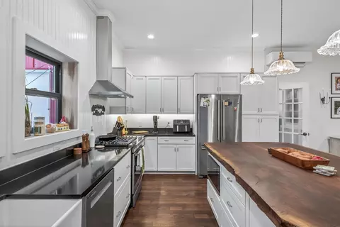 Kitchen - 875 E Jackson Rd, Hart, MI 49420 photo 3 of 5