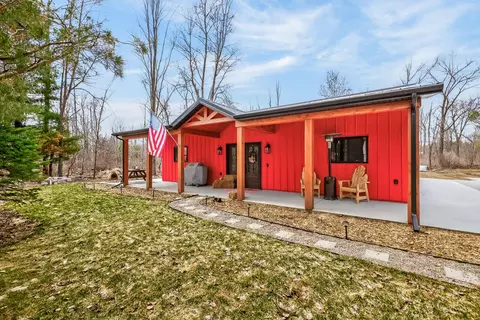 Exterior - 875 E Jackson Rd, Hart, MI 49420 photo 4 of 10