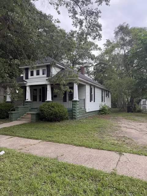 782 Evanston Ave, Muskegon, MI 49442