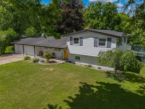 15049 Walters Dr, Marshall, MI 49068