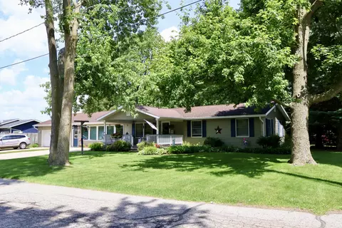 1510 Alger St, Lake Odessa, MI 48849