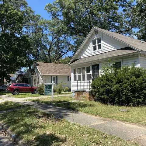768 Hill Ave, Muskegon, MI 49442