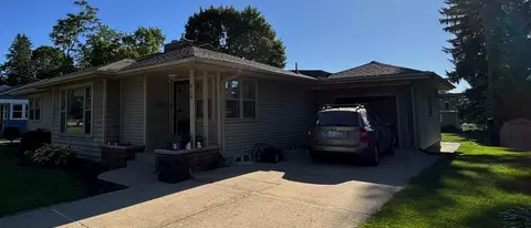 805 S Thompson St, Jackson, MI 49203