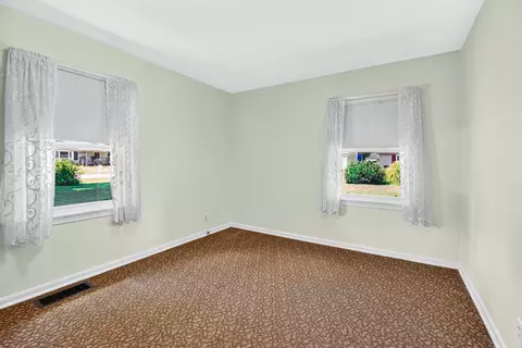 1049 Bloomfield Ave, Plainwell, MI 49080 photo 12