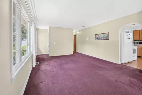1049 Bloomfield Ave, Plainwell, MI 49080 photo 6
