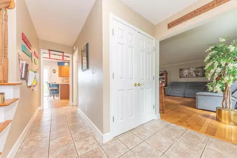 3559 Meadow Ln, Saline, MI 48176 photo 7