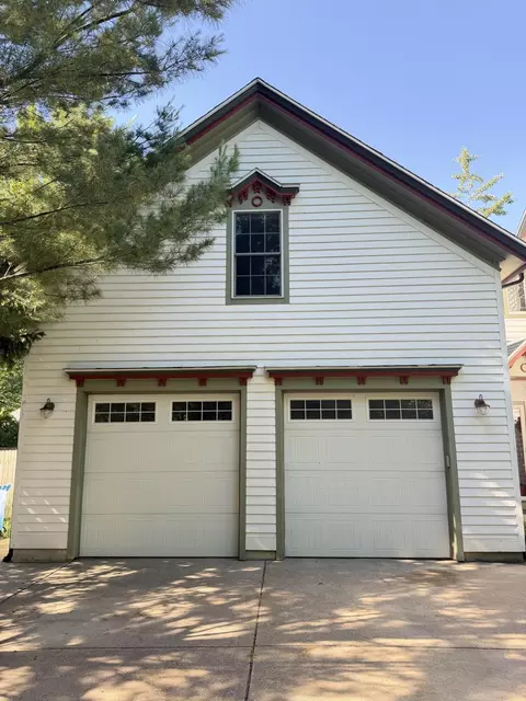 Exterior - 34 S Spring St, Douglas, MI 49406 photo 8 of 22
