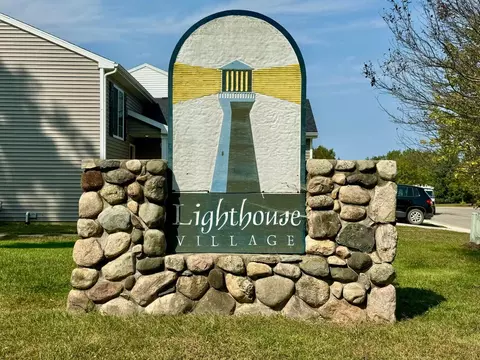 Vl St Clair Circle, Brooklyn, MI 49230 photo 2